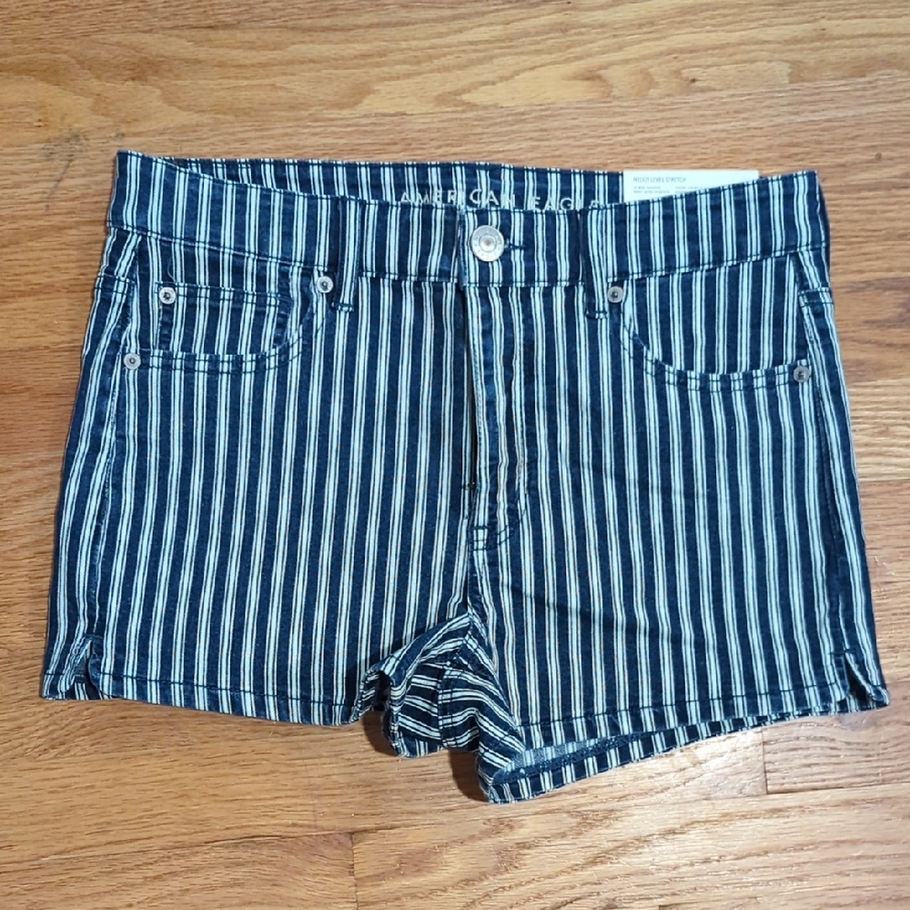 NWT American Eagle Outfitters Hi-rise Shortie Blue Jean Shorts Nautical Stripes